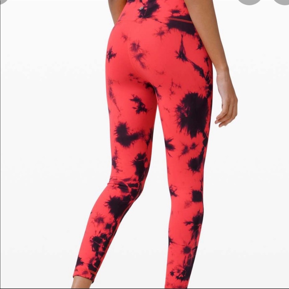 Lululemon Rare Neon shibori leggings
